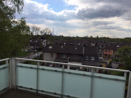 2.5-Zimmer-Wohnung mit Balkon in Duisburg-Wehofen mieten - Photo 5