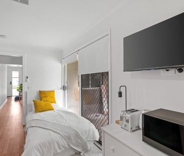 Wyndham Vale - Photo 3