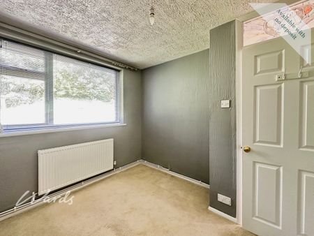 2 bedroom maisonette to rent - Photo 3