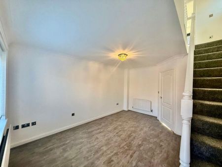 2 bed end of terrace house to rent in NE5 - Photo 3