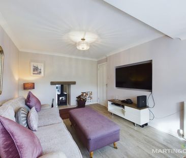 4 bedroom link detached house to rent - Photo 5