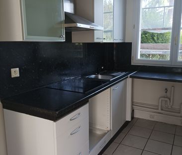 Location Appartement 4 pièces 63m² BRUNOY 91800 - Photo 1