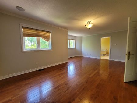 For Lease - 623 Carlton Road, Markham, Ontario - Photo 5