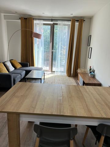 4 Bed Flat, Oxygen Tower, M1 - Photo 2