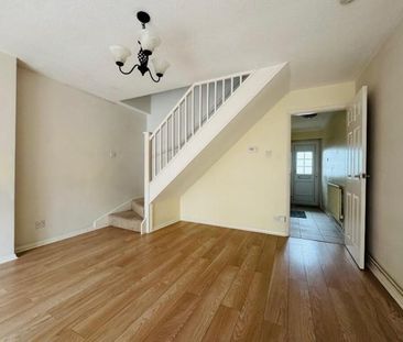 2 bedroom semi-detached house to rent - Photo 6