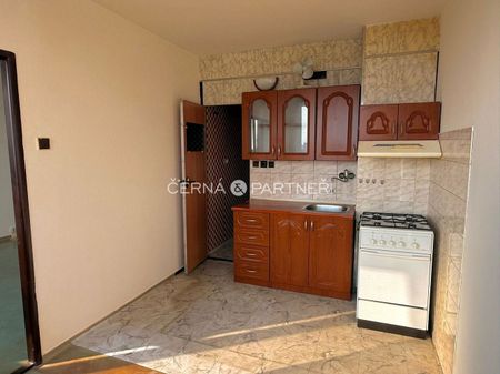 Pronájem bytu 3+1 54 m² - Фото 2