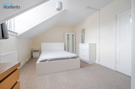 3 bedroom terraced maisonette to rent - Photo 2