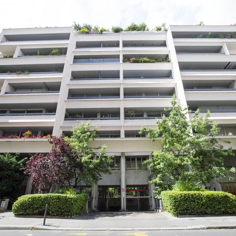 Appartement à louer rue de Vaugirard, Paris 6ème - Photo 1