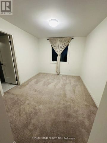 5 BLUEBIRD BOULEVARD - Photo 4