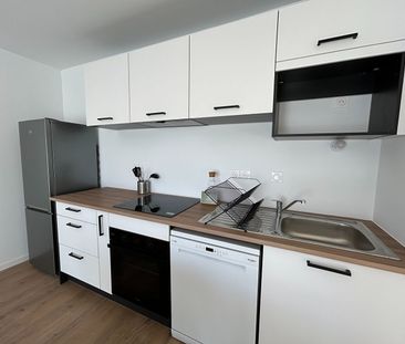 T3 meublé neuf avec parking, cellier et jardin - FOURAS - Photo 3