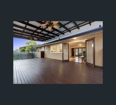 16 Alden St, Stafford Heights, Qld 4053 - Photo 4