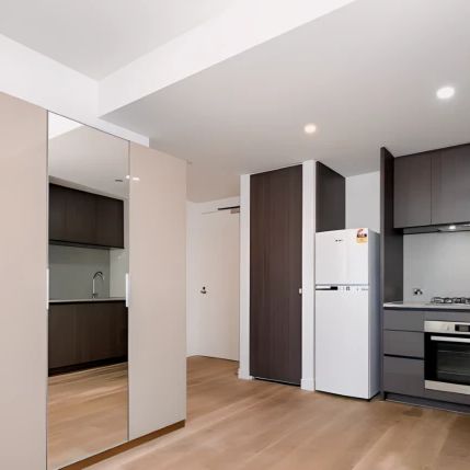 1 Bedroom*5615 - Photo 1