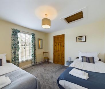2 bedroom end of terrace house to rent - Photo 6