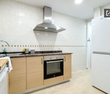 3 room luxury Apartment for rent in Barcelona, Catalonia - Photo 2