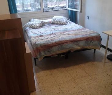 Passeig de la Zona Franca, Barcelona, Catalonia 08038 - Photo 4