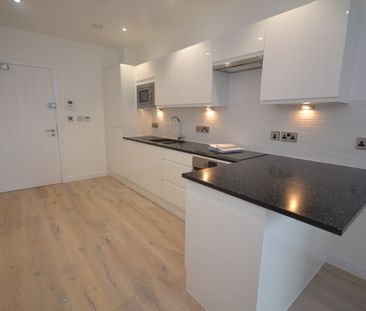1 Bed Flat, Garrard House, RG1 - Photo 5