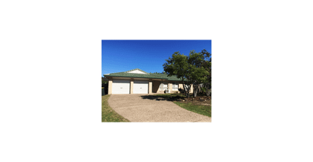 QUIET LIVING AT ITS BEST - Photo 3