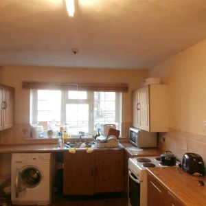 Cromwell Road, Southampton, SO15 - Photo 2