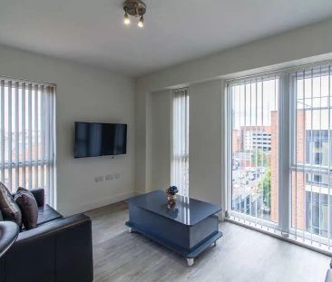 Dover Street Apartments - Classic Ensuite - Photo 3