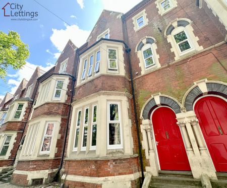 2 Bedroom Flat - Photo 4