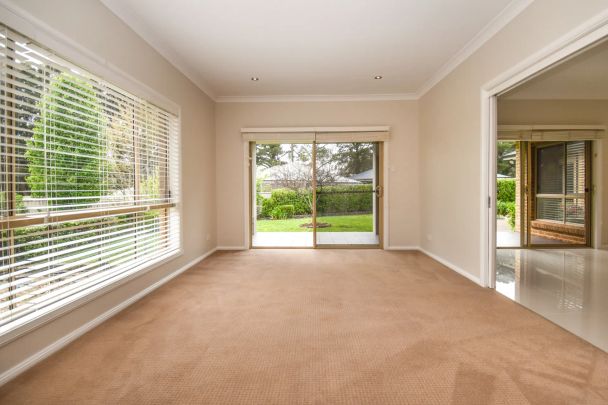 3 Jade Avenue, Orange. - Photo 1