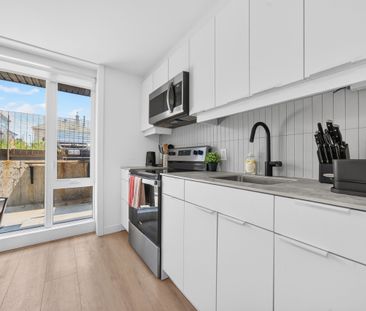 For Lease - 119 Carruthers Avenue Unit# D, West Centre Town, Ontario - Photo 1
