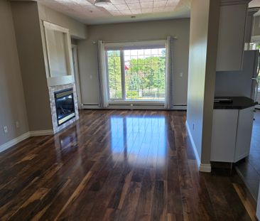 This is a Lifestyle, not just a 1 bed+den Condo with A/C, pool access - Photo 5