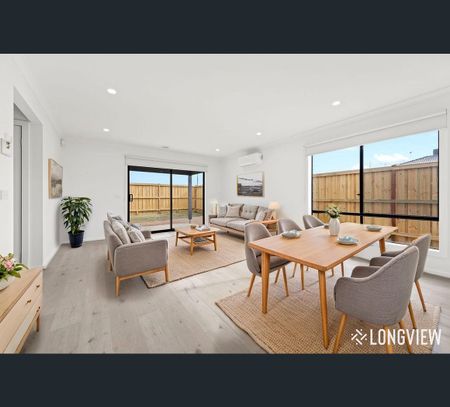 7 England Street, Werribee, Vic 3030 - Photo 2