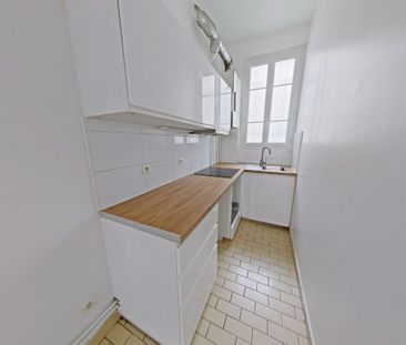 STUDIO A LOUER - PARIS 15EME ARRONDISSEMENT - 25.57 m - 935 € - Photo 2