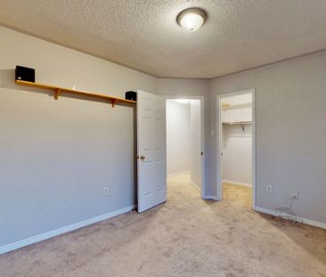 For Lease - 6991 Roundwood Court, Mississauga, Ontario - Photo 3