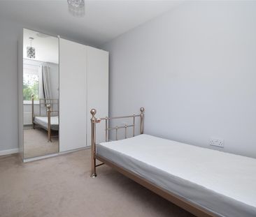 Spinners Avenue, Wakefield - Photo 4