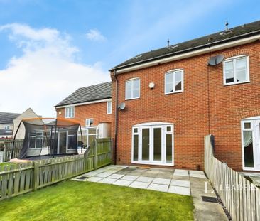 3 bedroom mid-terrace to rent Water Lily Way, Bourne PE10 - Photo 6