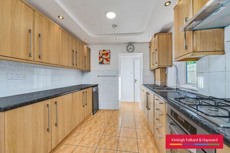 5 bedroom terraced house to rent - Photo 5