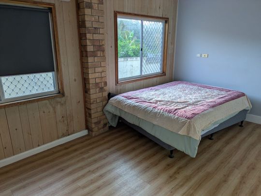 Shared Furnished House near tranquil Nerang State Forest - Photo 1
