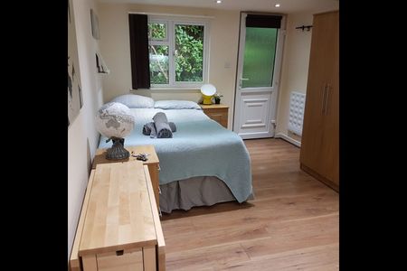 Studio Flat, Willesden Green, NW2 - Photo 3