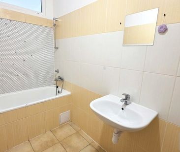 Prenajmeme 2+kk (možnosť úpravy na 3+kk) byt, Žilina - Bytčická, R2... - Photo 5