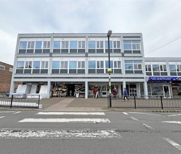 1 bedroom Flat to rent - Photo 4