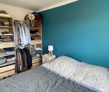 Location Appartement 2 pièces 49m² DEVILLE LES ROUEN 76250 - Photo 4