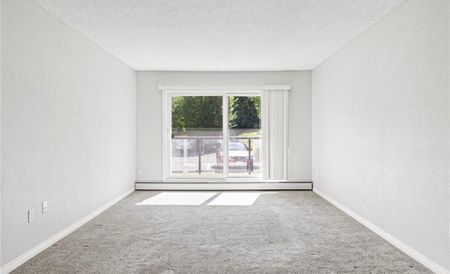 202 – 218 Bayview Avenue - Photo 3