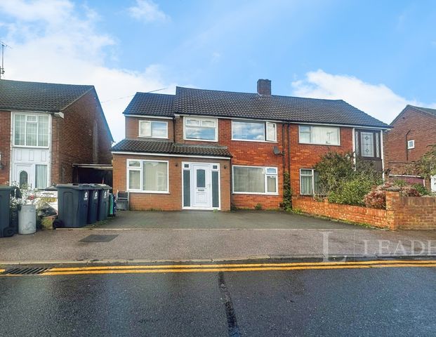 5 bedroom house to rent Summers Road, LU2 - Photo 1