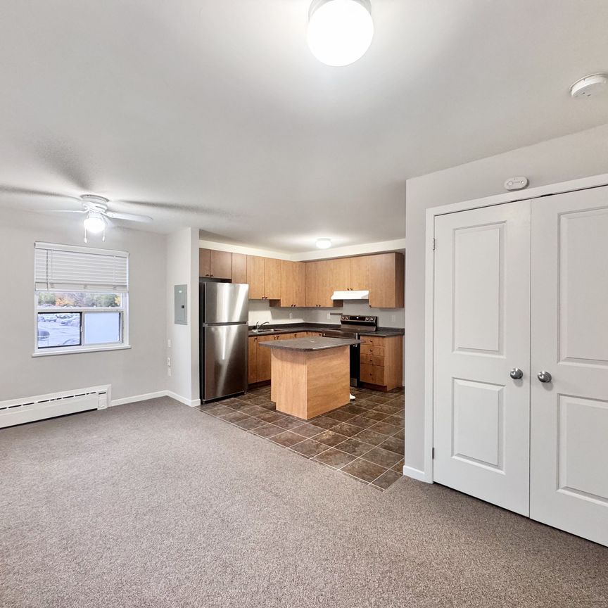 For Lease - 25 Paisley Boulevard Unit# Unit 5A, Mississauga, Ontario - Photo 1