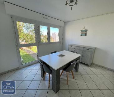 Location Appartement 4 pièces 75m² LIMOGES 87000 - Photo 2