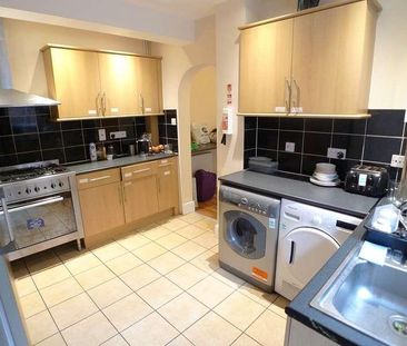 Eastfield Road, Peterborough, Cambridgeshire, PE1 - Photo 2