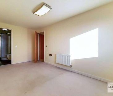 T R S Apartments, The Green, Southall, UB2 - Photo 3