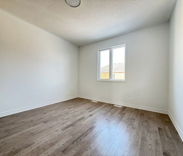 For Lease - 7 Moss Drive, Markham, Ontario - Photo 6