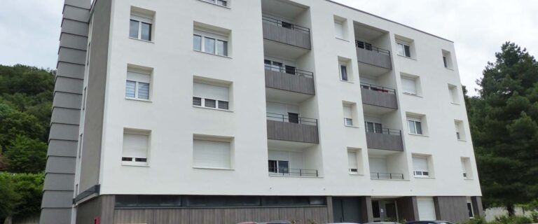 Appartement, 5 pièces – ST VALLIER - Photo 1