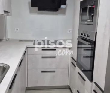 Piso en alquiler en Calle de Castilla - Foto 3