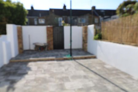 6 bedroom house share to rent - Photo 3