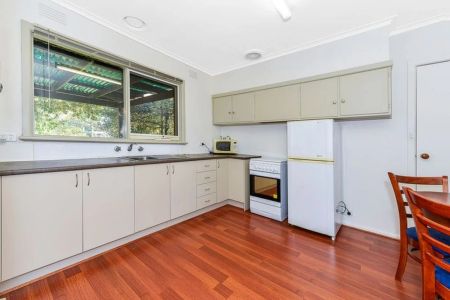 HEART OF EPPING - Photo 5