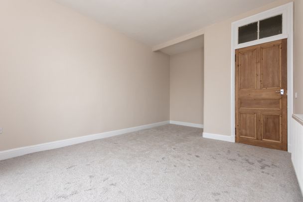 Apsley Street - Photo 1